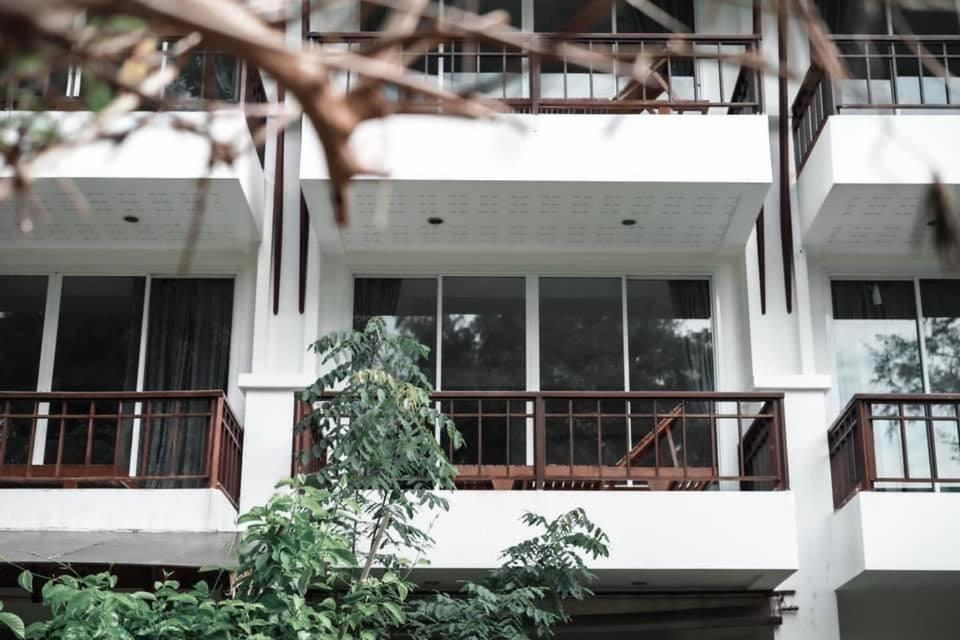 Kirati Beach Resort Choeng Mon Exterior foto